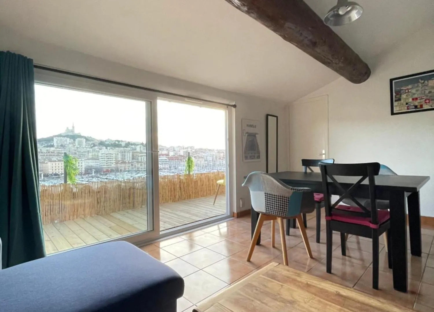 Hostel Appartement Vue Imprenable Vieux-Port Et Notre Dame Marseille