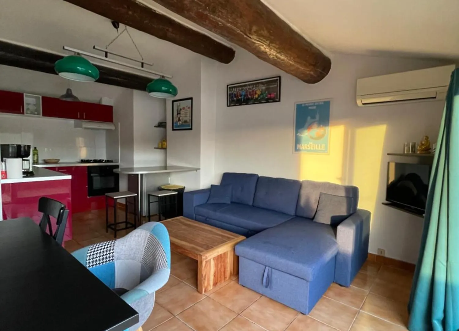 Hostel Appartement Vue Imprenable Vieux-Port Et Notre Dame Marseille France