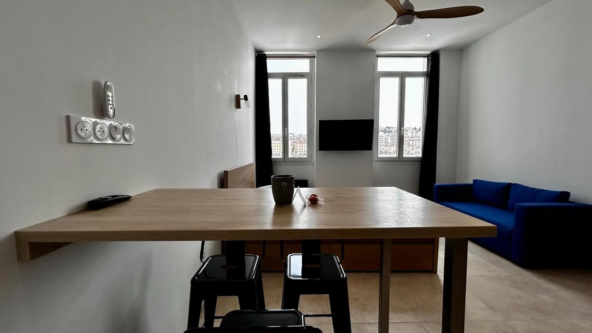 Хостел Appartement Vue Imprenable Vieux-Port Et Notre Dame Марсель
