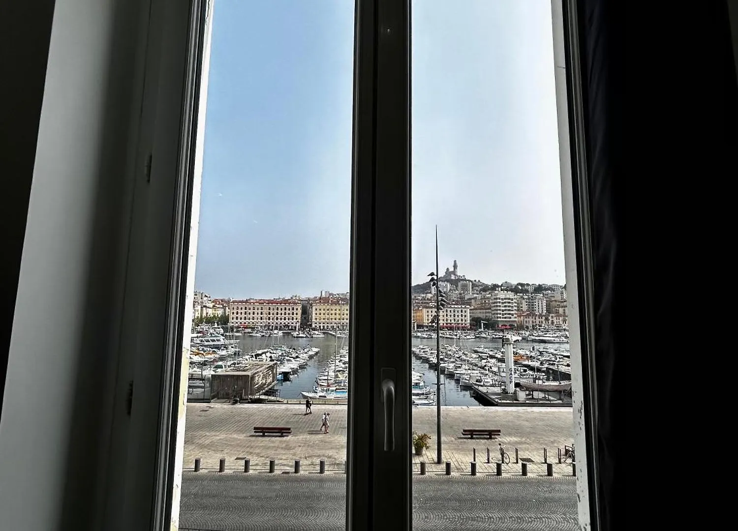 Hostel Appartement Vue Imprenable Vieux-Port Et Notre Dame Marsilya Fransa